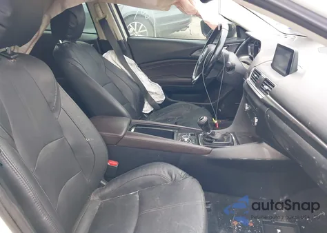 2018 Mazda Mazda3 Grand Touring из США, поврежденный, VIN 3MZBN1M33JM267262